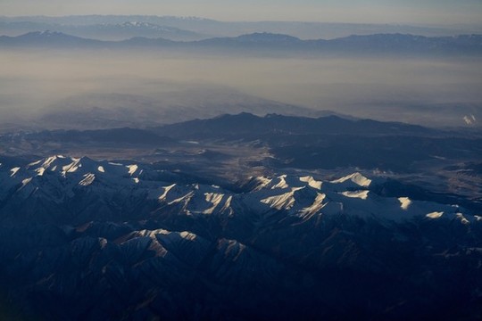 鳥瞰雪山