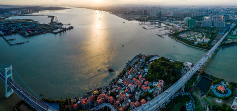 汕頭海灣大橋