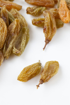 西北特產(chǎn)綠色無(wú)核葡萄干