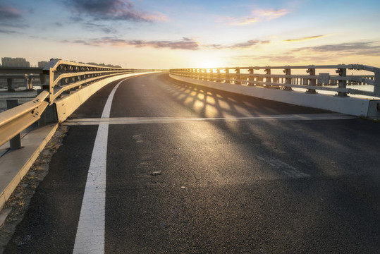 跨海公路彎道