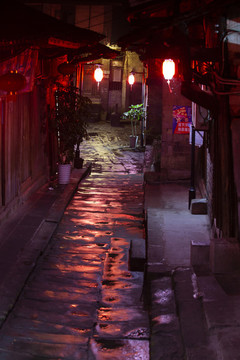 燈火古巷
