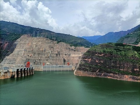 白鶴灘水電站