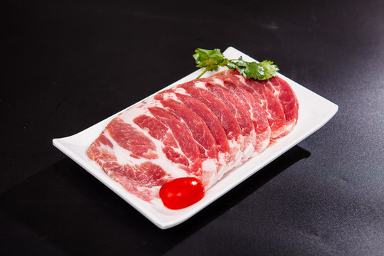 生牛肉