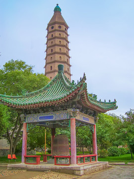 銀川承天寺塔