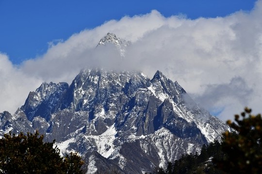 雪山