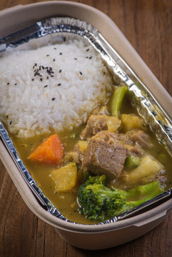 咖喱牛肉飯