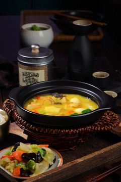 黃燜海味撈飯