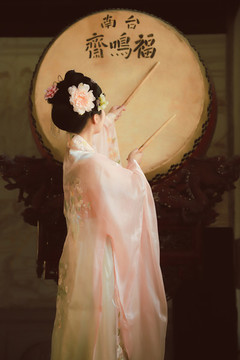 古裝女人
