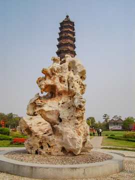 開(kāi)封鐵塔公園