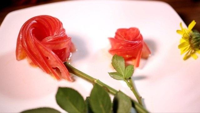 花刀擺盤(pán)西紅柿番茄