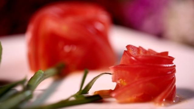 花刀擺盤(pán)西紅柿番茄