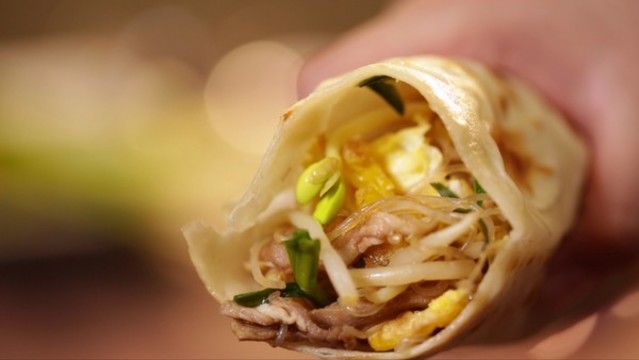 家常美食口袋餅卷合菜