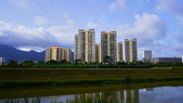 深圳坪山住宅小區(qū)高樓