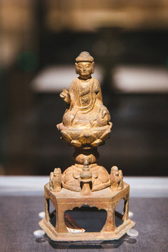 佛造像