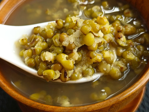 喝綠豆湯