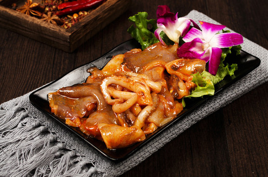 ST烤魷魚(yú)