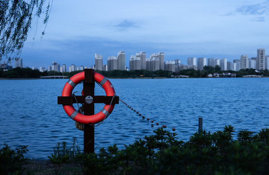石湖風(fēng)光