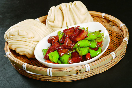 鹵肉辣椒