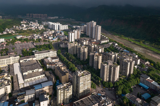 城市建設(shè)雅安滎經(jīng)縣城航拍