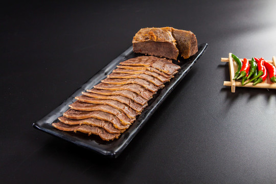 鹵牛肉