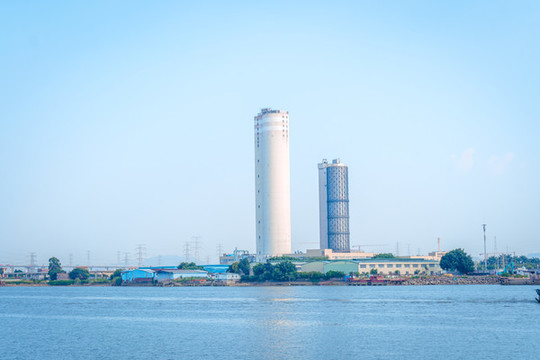 小漁村觀龍島風(fēng)貌