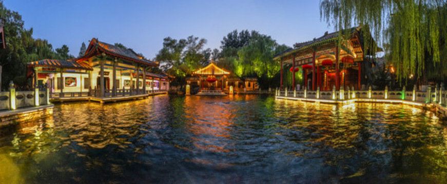 寬幅濟南趵突泉夜色全景大圖