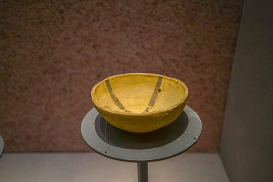 十字紋彩陶碗古代陶器古陶器
