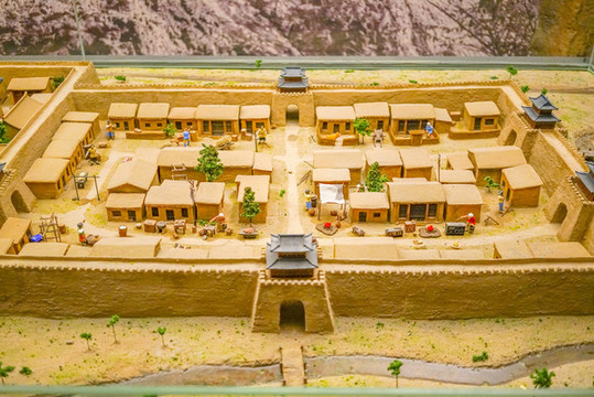 西藏青唐城遺址藏族建筑文化