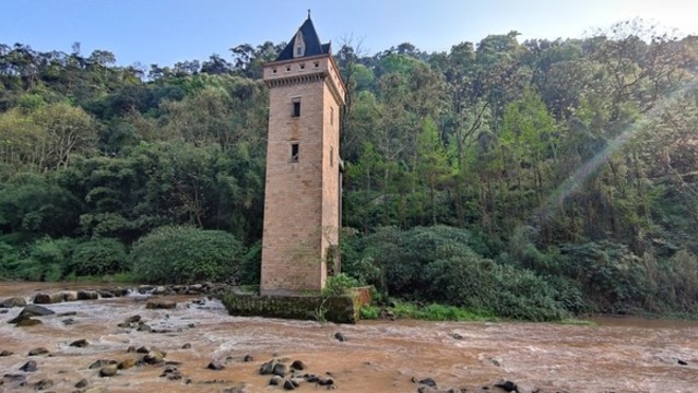 重慶南溫泉