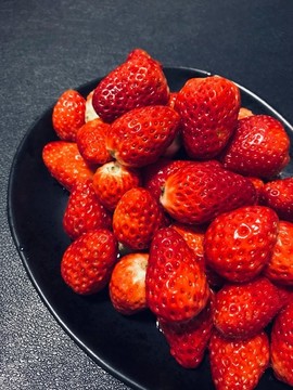 新鮮草莓水果