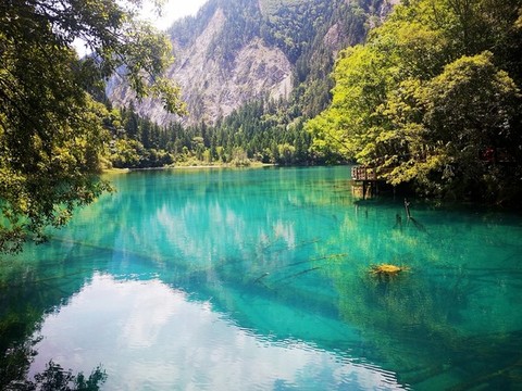 高山湖泊