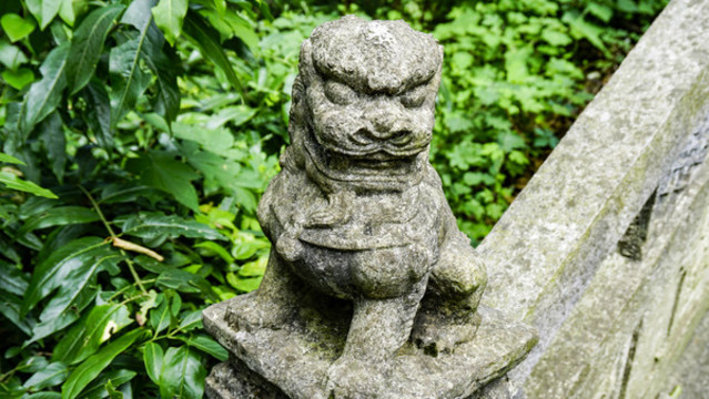 石獅子