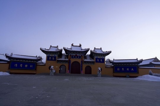 寺廟雪景