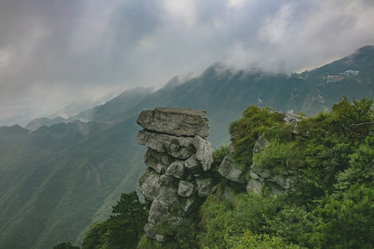 廬山駱駝峰