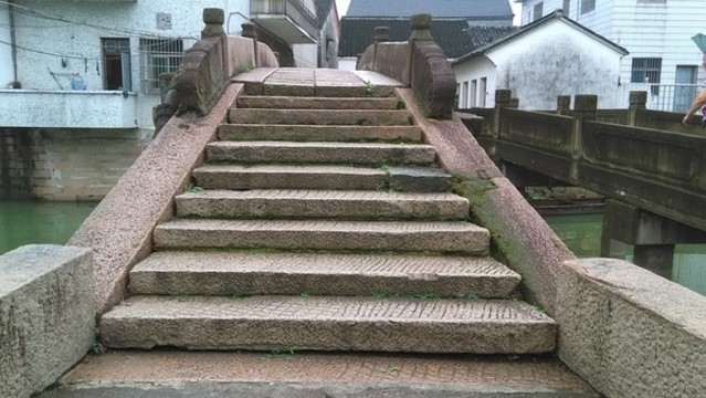 中國(guó)民間老古建石橋