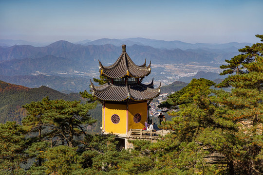 九華山天臺(tái)峰拜經(jīng)臺(tái)