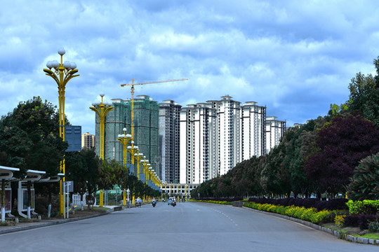 蒙自街景