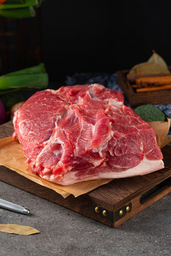 生鮮腿肉