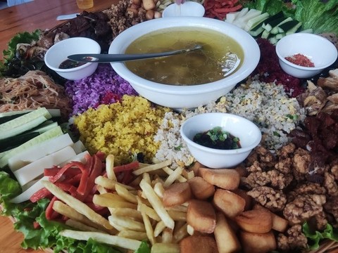 食景貴州五色手抓飯