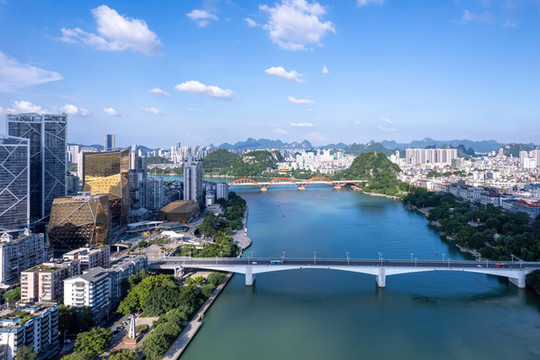 航拍柳州城市景觀