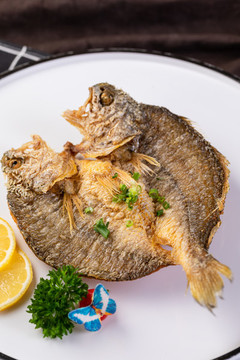 生煎黃花魚