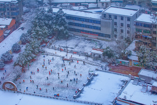 合肥市勝利路雪景