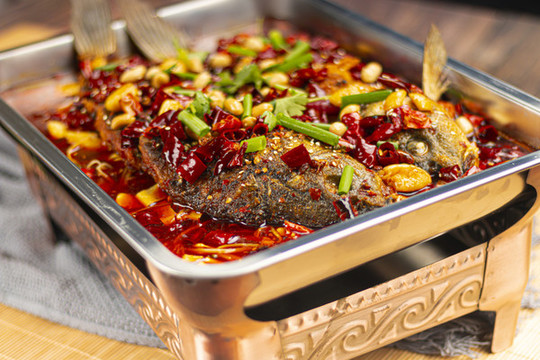椒香烤魚(yú)