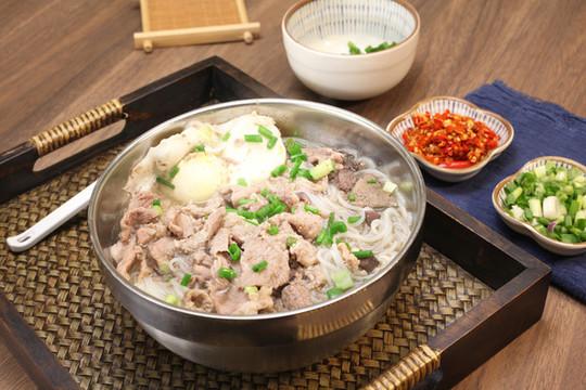 雞蛋瘦肉粉面