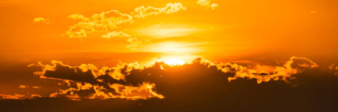 成都夕陽寬幅