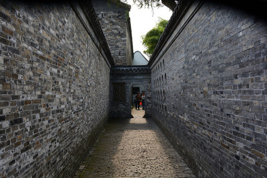 揚(yáng)州個(gè)園
