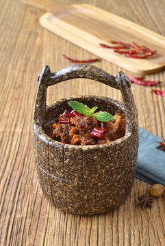 一桶牛肉