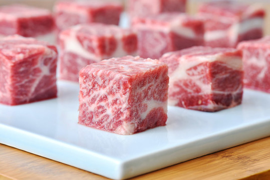 牛肉粒