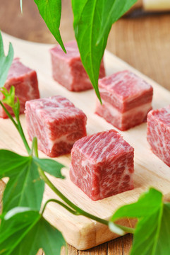 牛肉粒