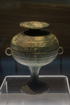 戰(zhàn)國(guó)青銅淺腹豆